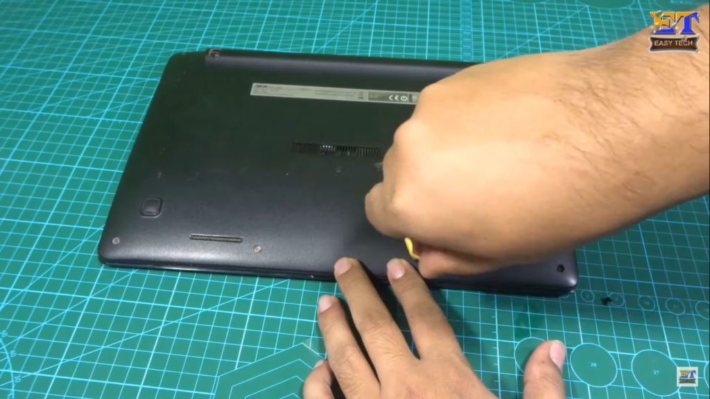 Replacing Internal Battery Of A Laptop